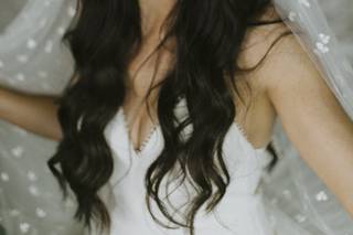 BellaLuxe Hair and Makeup - 18