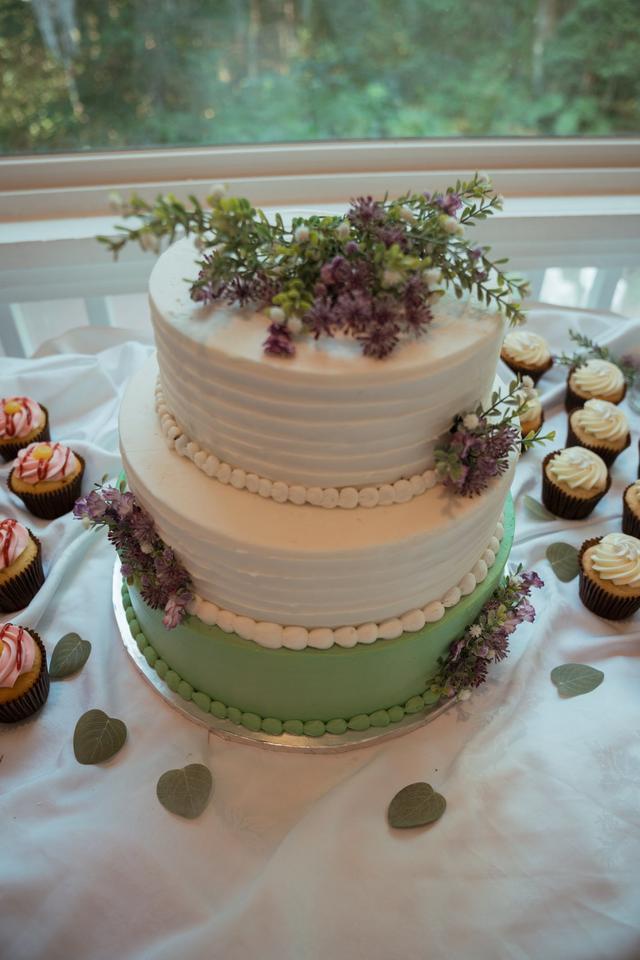 Smallcakes Cupcakery and Creamery - 3