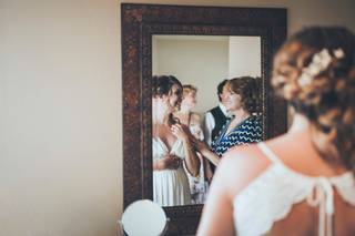 Sweet Clover Salon - 5