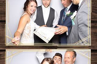 Laughbooth Photo Booth - 13