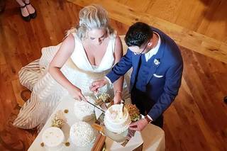 Gwen's Cake Decorating & Etc. - 19