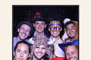 Full Frame Photo Booth - 12