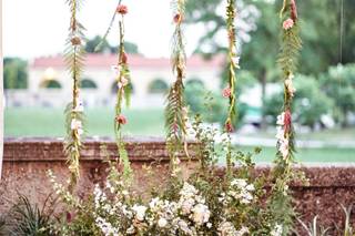 Love 'n Fresh Flowers - 44