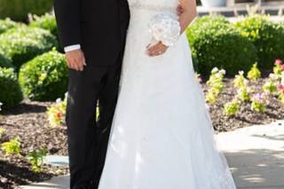 Encore Entertainment: DJ Entertainment, Photography, Videography and Photobooths! - 9