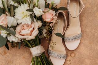 Taylor Grace Custom Floral Designs - 9