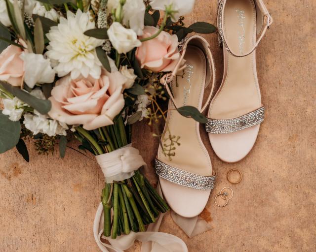Taylor Grace Custom Floral Designs - 4