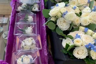 Purple Iris Flower Shop - 24