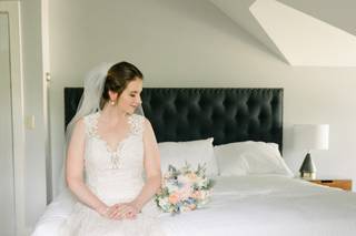 Bella's Bridal Boutique - 12