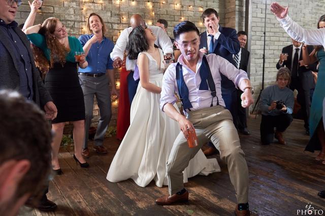 Seattle DJ Pro Events & Weddings - 1