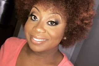 Makeup by: Dawn Aisha - 15