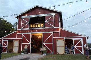 The Red Barn at Bushnell - 16