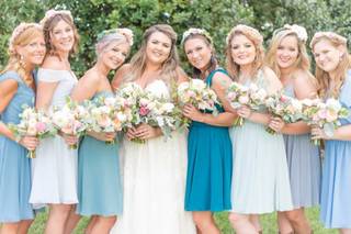 Rose Avenue Floral - 24