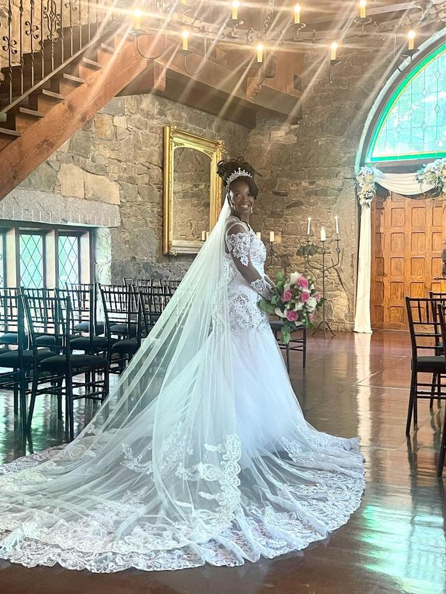 Elizabeth's Alterations - 3