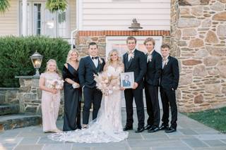 Lilla's Bridal Boutique - 12
