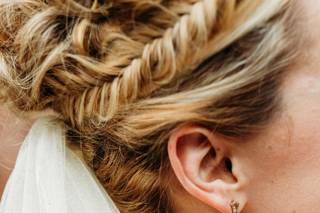 Elizabeth Dugan Hairstylist and Makeup Artist - 8