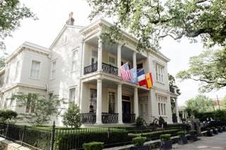 Elms Mansion - 4