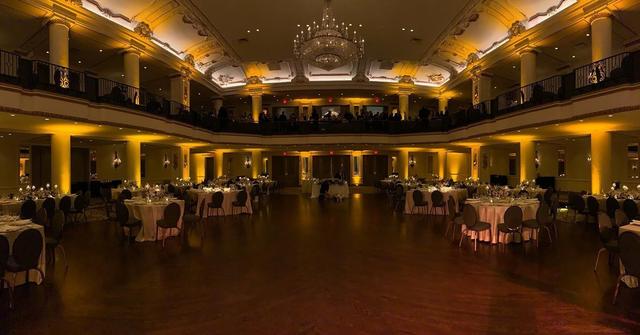 The Grand Belle at The Bellevue Hotel - 4