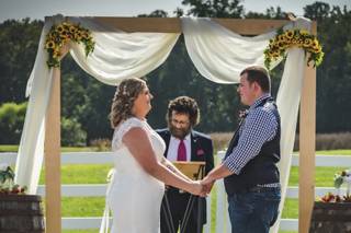 Creative Weddings of Southern Maryland-Joe Orlando, Reverend - 11