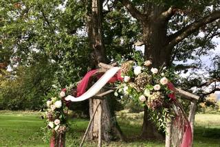 William's Florist & Gift House - 20