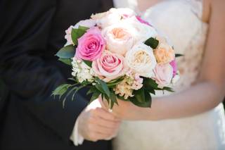 Petals Floral and Party Design - 24