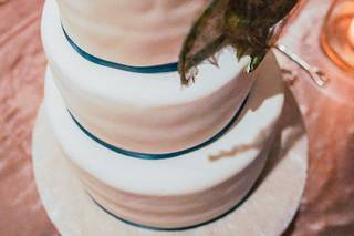Mad Batter Bakery - 11