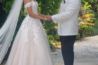 Adriana Camacho Bilingual Wedding Officiant - Notary Public - 16