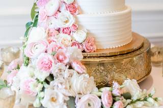 Bloom Custom Cakes - 65