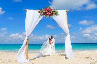 Weddings in the Bahamas - 71