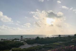 BluSkyy Travel - 15