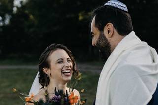 Lari Manz Hair & Makeup - 23