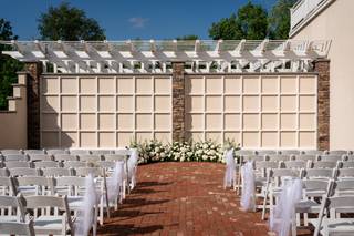 Gray's Florist & Garden Center - 33