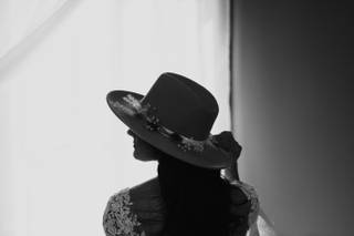 Julia Brown Photo - 14