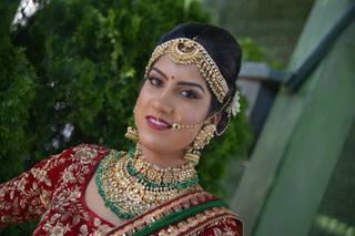 Looks by Jassi - 34