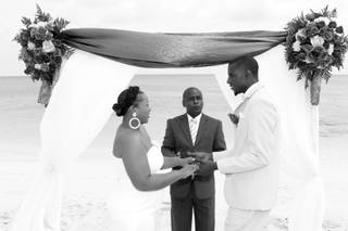 Bahamas Weddings By The Sea - 67