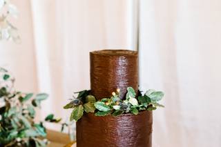 Honeysuckle Cakes & Pastries, LLC - 6