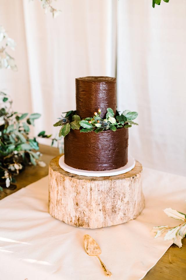 Honeysuckle Cakes & Pastries, LLC - 2