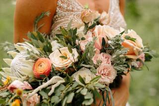 Wild Hare Floral Co - 31