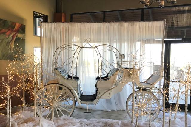 White Horse and Carriage Company 1