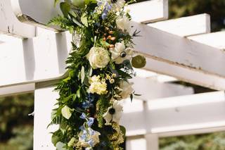 Amore Fiori Flowers and Gifts - 36