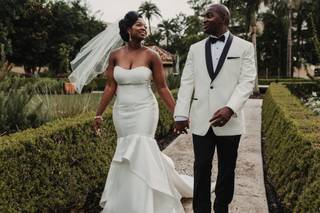 Brittany Burns Bridal - 6