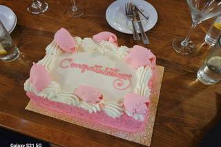 Eddie's Bakery Cafe - 5