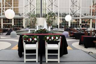 Hyatt Regency Orange County - 10