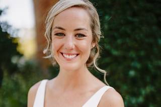 Cruelty Free Make-up Artist / Hair Stylist - 10