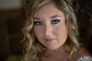 Alicia Turner at Renew Salon and Spa - 11