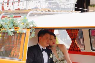 The Marigold Bus and Booth - 7