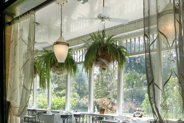 Hilltop Restaurant 5