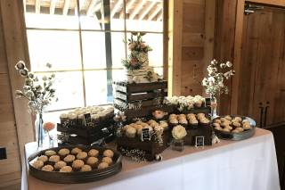 Ashley Bakery - 24