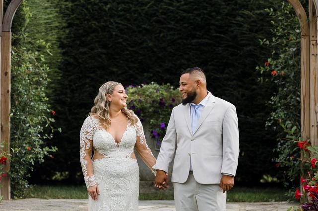 Ve'Lace Bridal - Dress & Attire - Bellingham, MA - WeddingWire