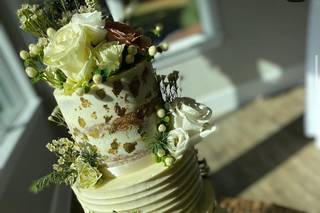 Bloom Custom Cakes - 112