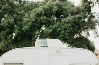 Winter White Barn - 6